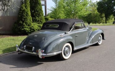 Mercedes-Benz-300S-Cabriolet-1955-4