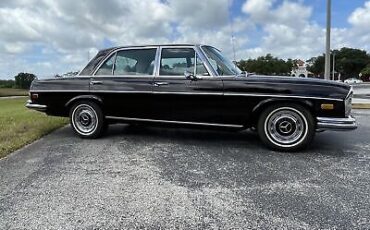 Mercedes-Benz-300SEL-1970-26