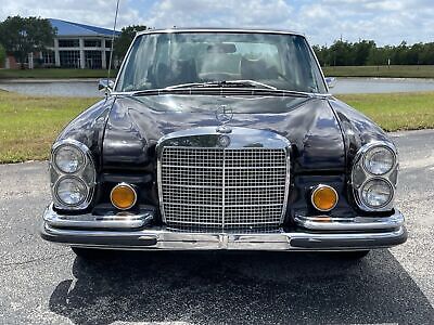 Mercedes-Benz-300SEL-1970-28