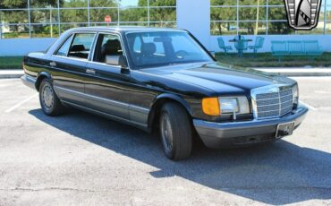 Mercedes-Benz-350SDL-Berline-1991-3