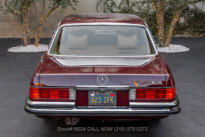 Mercedes-Benz-400-Series-1979-5