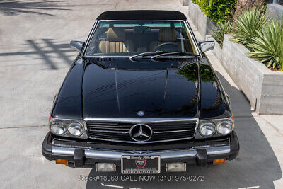 Mercedes-Benz-400-Series-1980-9