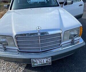 Mercedes-Benz 400-Series  1988 à vendre