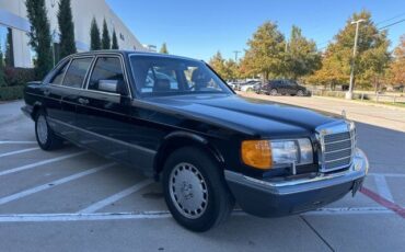 Mercedes-Benz-400-Series-Berline-1989-2