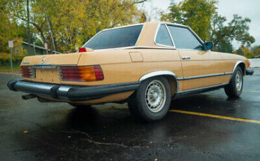 Mercedes-Benz-400-Series-Cabriolet-1977-7