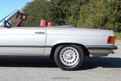 Mercedes-Benz-400-Series-Cabriolet-1979-4