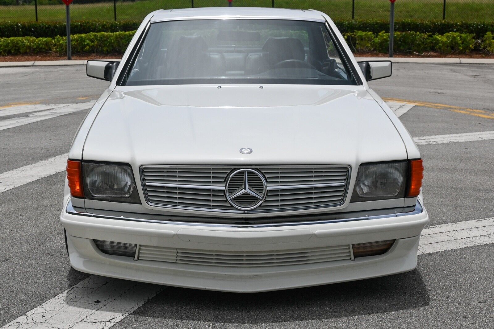 Mercedes-Benz-500-Series-1985-1