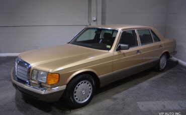 Mercedes-Benz-500-Series-1986-29