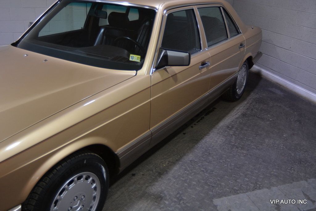 Mercedes-Benz-500-Series-1986-5