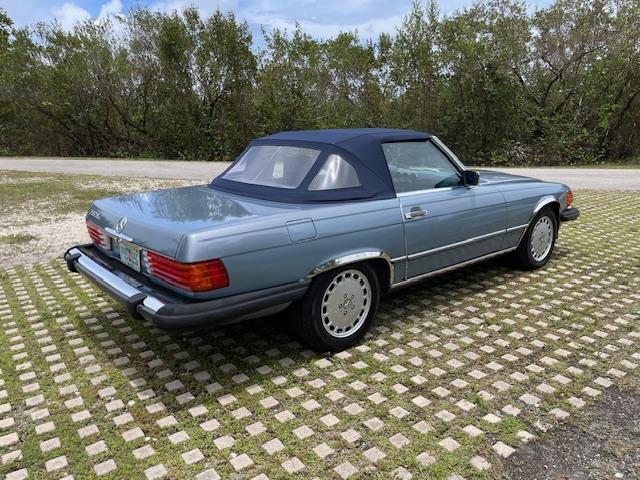 Mercedes-Benz-500-Series-1987-3