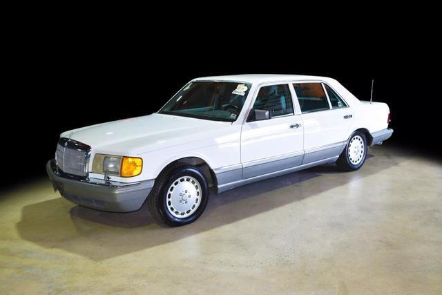 Mercedes-Benz-500-Series-Berline-1987-10