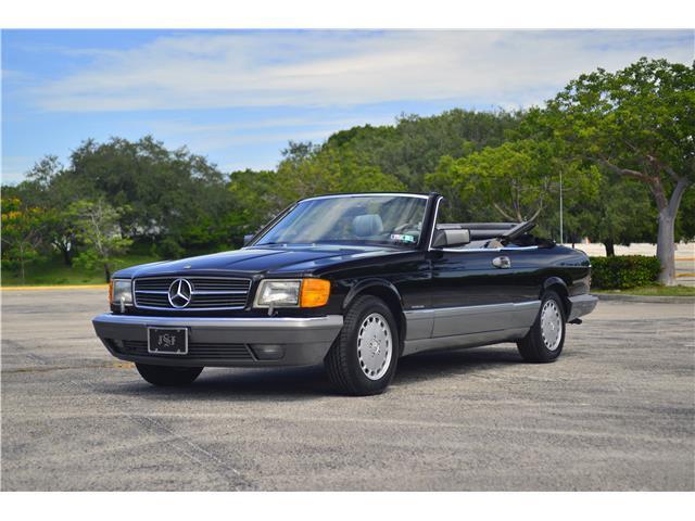 Mercedes-Benz-500-Series-Cabriolet-1987-4