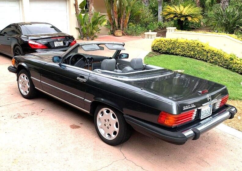 Mercedes-Benz-500-Series-Cabriolet-1988-12