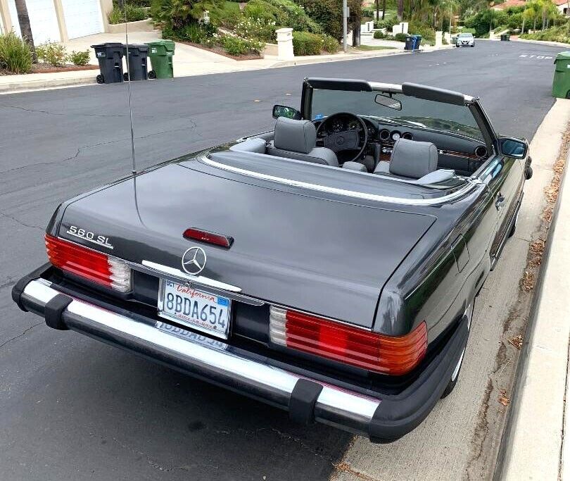 Mercedes-Benz-500-Series-Cabriolet-1988-13