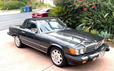 Mercedes-Benz-500-Series-Cabriolet-1988-4