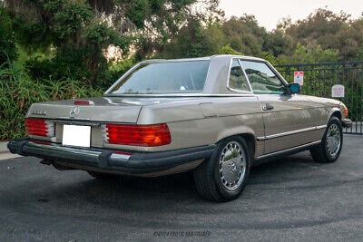 Mercedes-Benz-500-Series-Cabriolet-1988-7