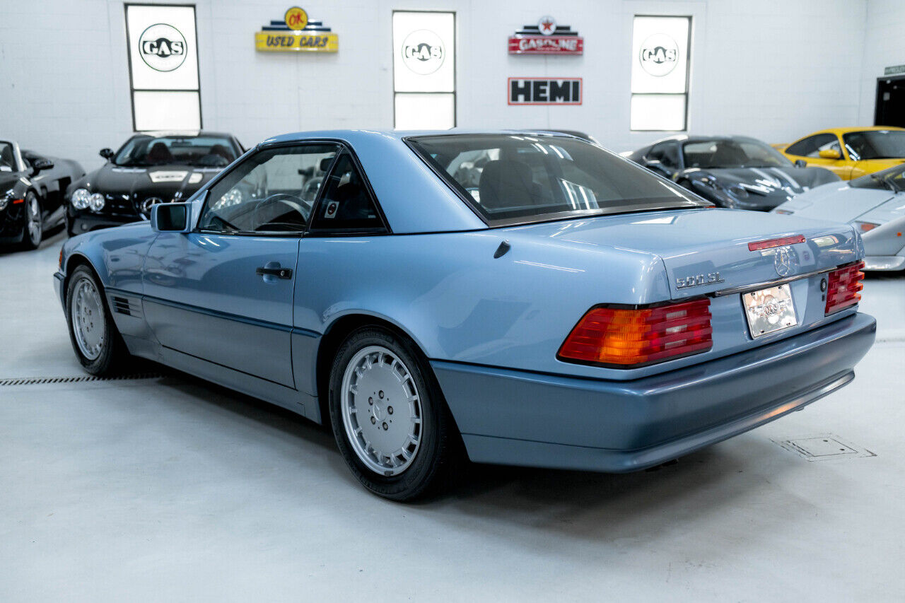 Mercedes-Benz-500-Series-Cabriolet-1991-11