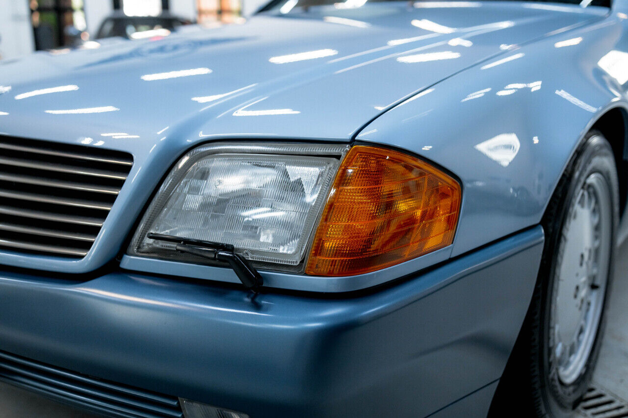 Mercedes-Benz-500-Series-Cabriolet-1991-15