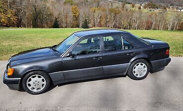 Mercedes-Benz-500E-Berline-1992-14