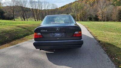 Mercedes-Benz-500E-Berline-1992-8