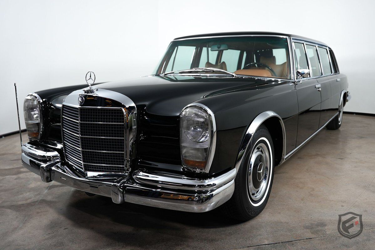 Mercedes-Benz-600-Pullman-1970-7