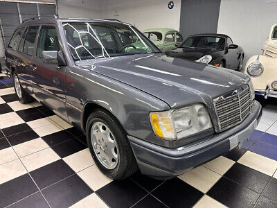 Mercedes-Benz-E-Class-Break-1995-2