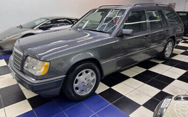 Mercedes-Benz-E-Class-Break-1995-8