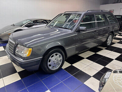 Mercedes-Benz-E-Class-Break-1995-8