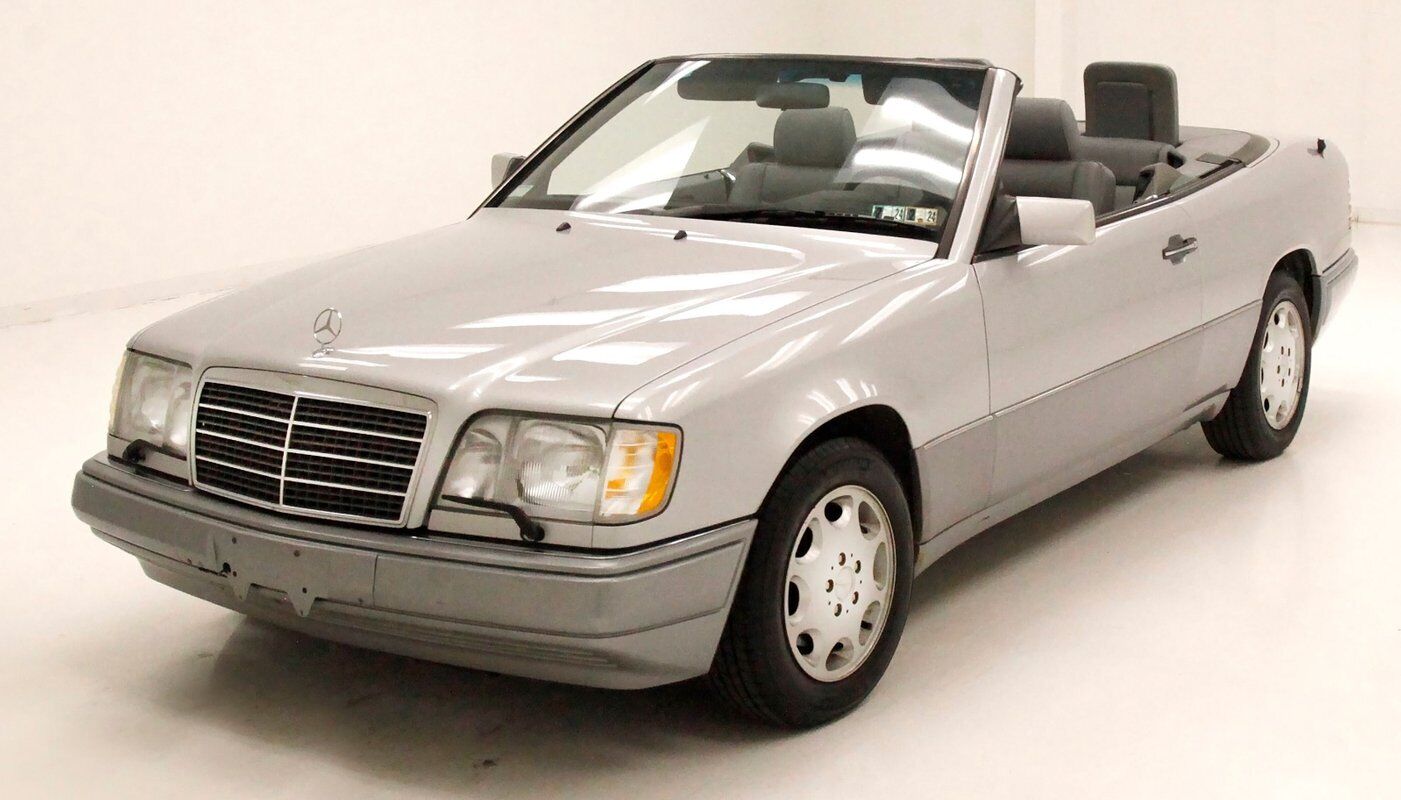 Mercedes-Benz-E-Class-Cabriolet-1994-1