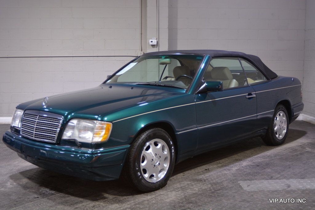 Mercedes-Benz-E-Class-Cabriolet-1995-1