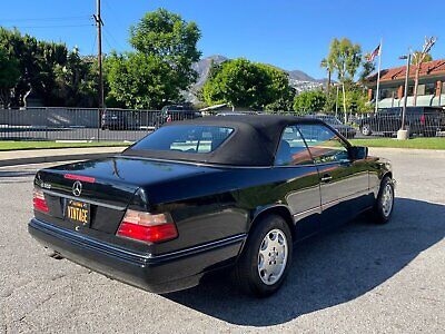 Mercedes-Benz-E-Class-Cabriolet-1995-13