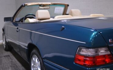 Mercedes-Benz-E-Class-Cabriolet-1995-14