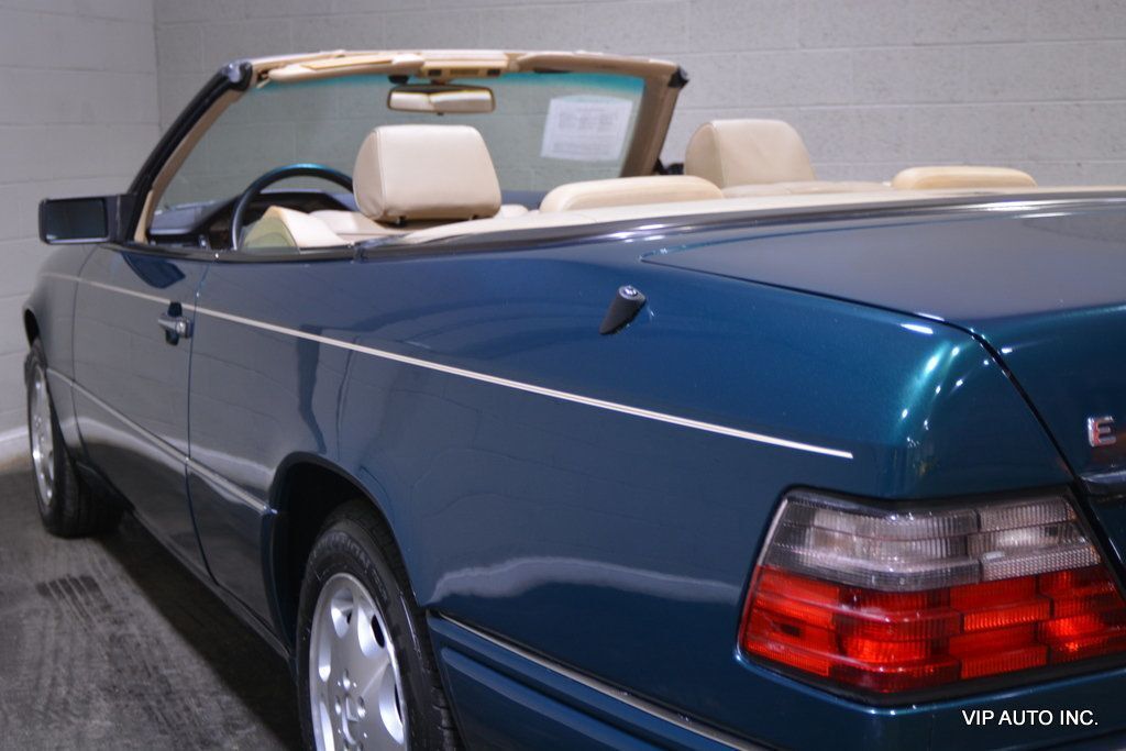 Mercedes-Benz-E-Class-Cabriolet-1995-14