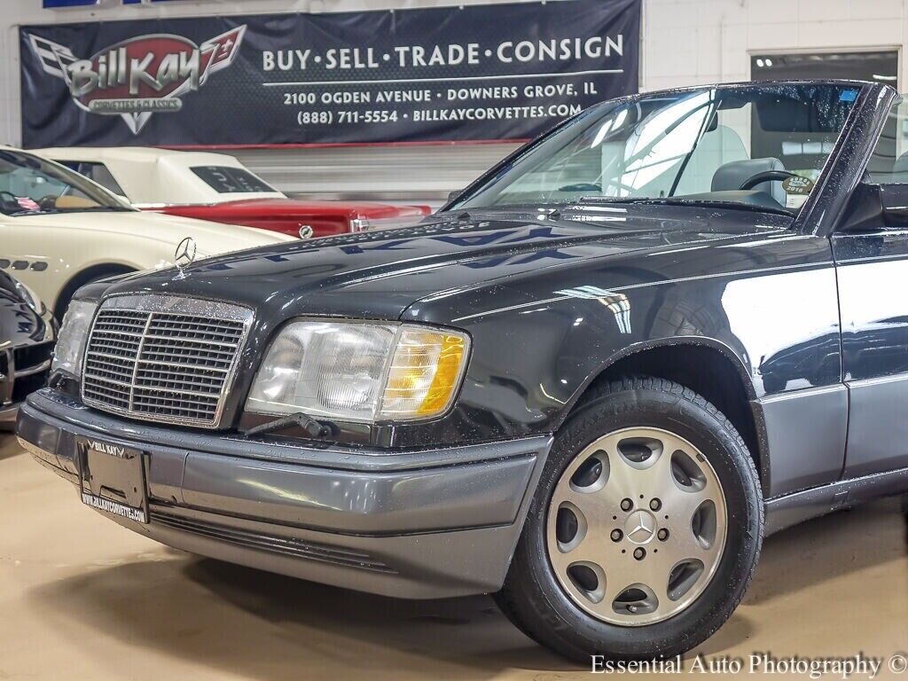 Mercedes-Benz-E-Class-Cabriolet-1995-2