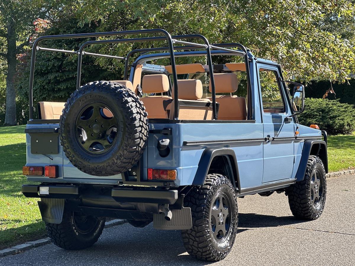 Mercedes-Benz-G-Class-Cabriolet-1990-17