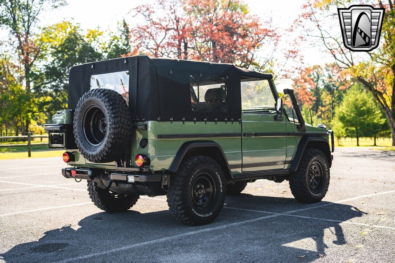 Mercedes-Benz-G-Class-Cabriolet-1990-6