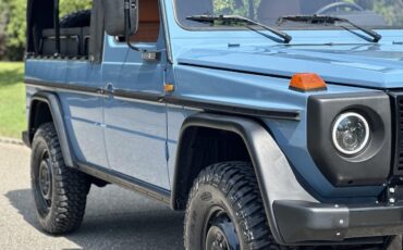 Mercedes-Benz-G-Class-Cabriolet-1993-21