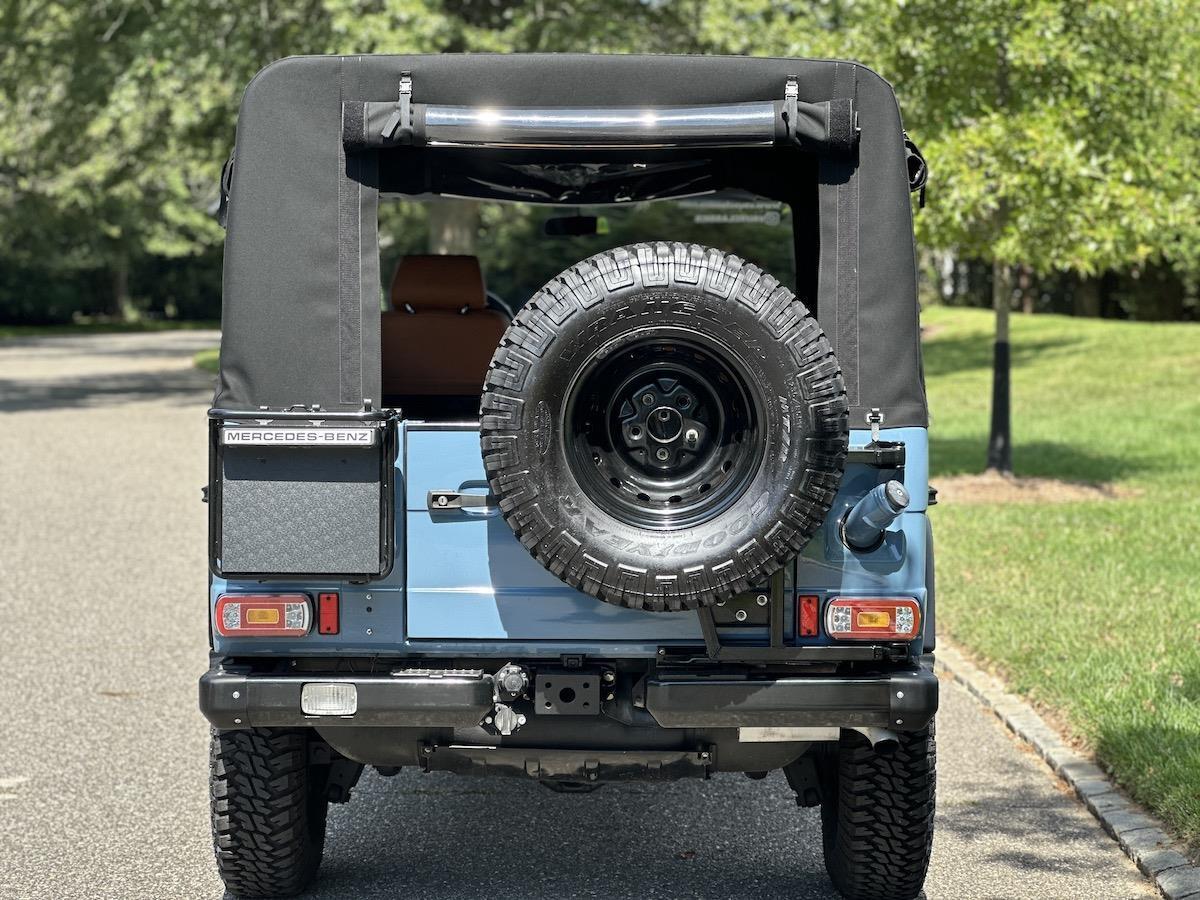 Mercedes-Benz-G-Class-Cabriolet-1993-28