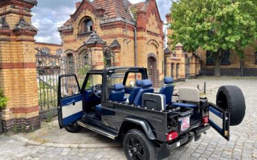 Mercedes-Benz-G-Class-Cabriolet-1993-3