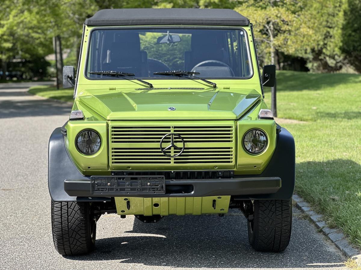 Mercedes-Benz-G-Class-Cabriolet-1994-11