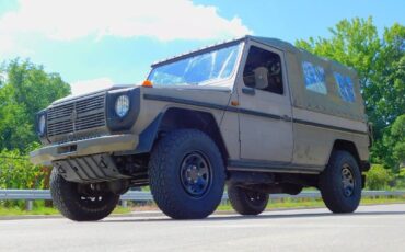 Mercedes-Benz-G-Class-Cabriolet-1995-3