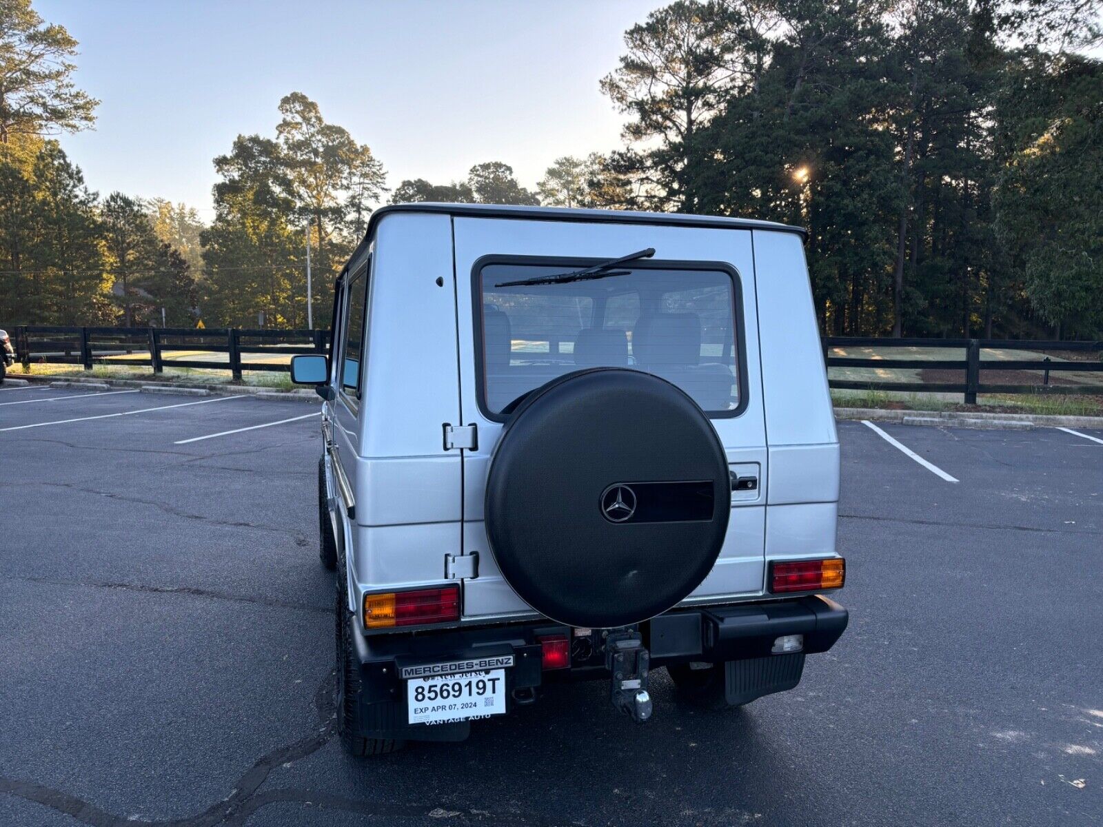 Mercedes-Benz-G-Class-SUV-1990-26