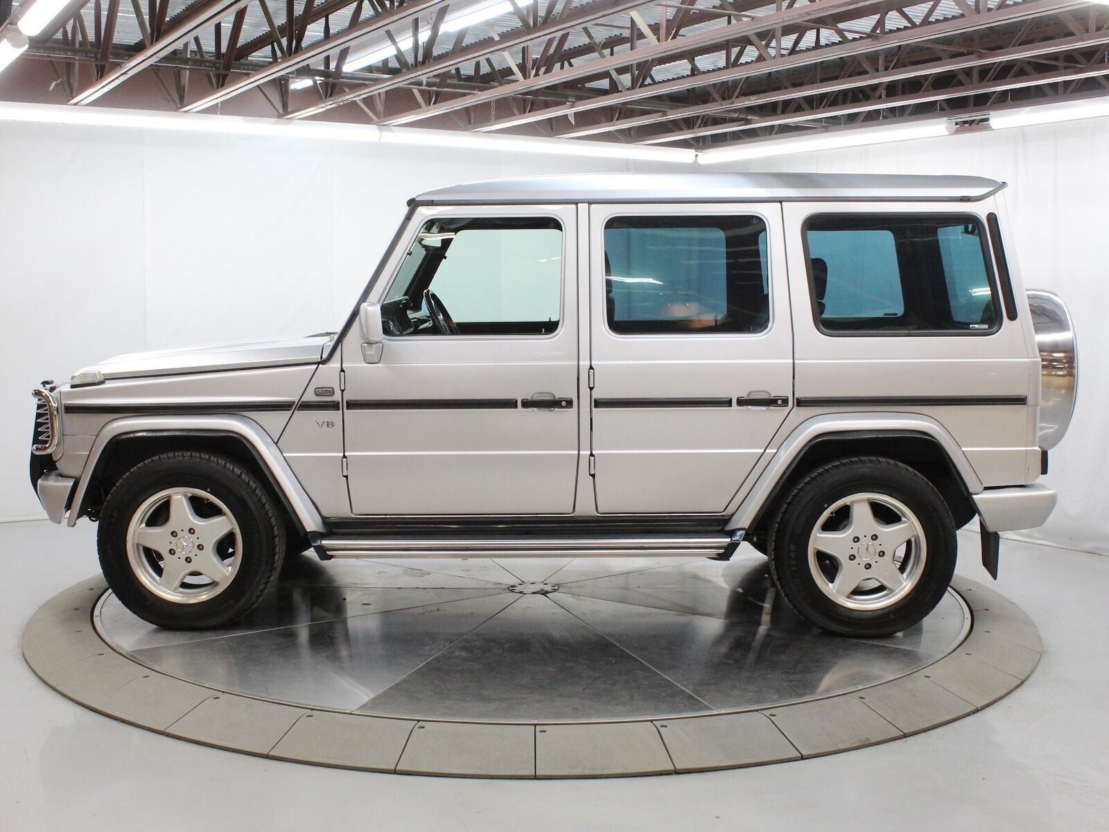 Mercedes-Benz-G320-SUV-1995-3