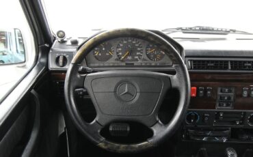 Mercedes-Benz-G320-SUV-1995-9