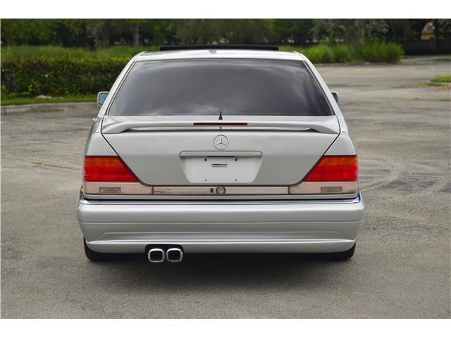 Mercedes-Benz-S-Class-1995-29