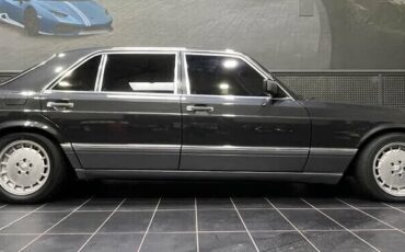 Mercedes-Benz-S-Class-Berline-1990-2