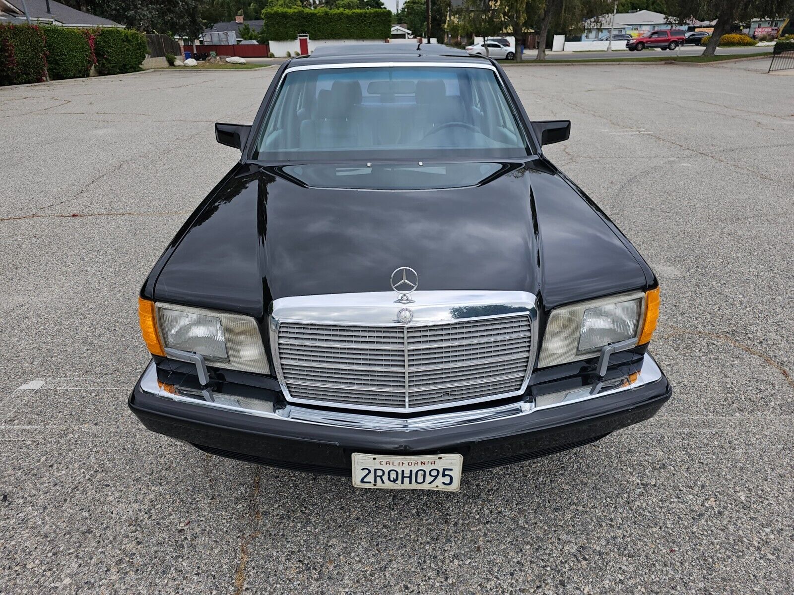 Mercedes-Benz-S-Class-Berline-1990-6