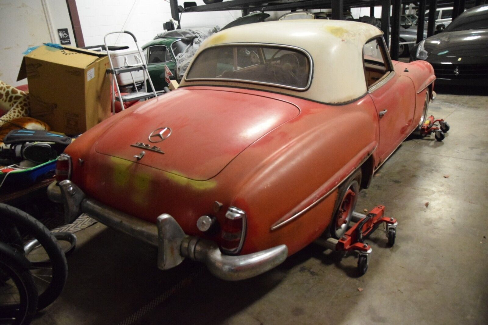 Mercedes-Benz-SL-Class-1959-2