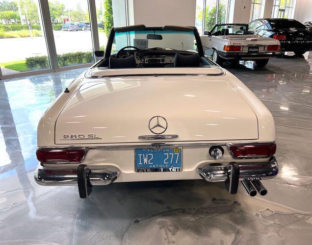 Mercedes-Benz-SL-Class-1968-8