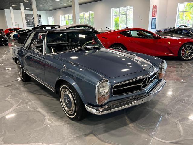 Mercedes-Benz-SL-Class-1969-8